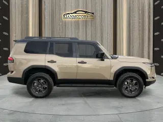 2025 LEXUS GX 550