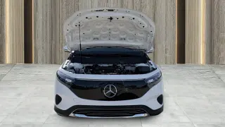 2025 Mercedes-Benz EQB 250+
