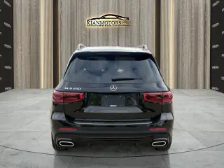 2024 Mercedes-Benz GLB 250