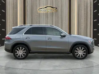 2025 Mercedes-Benz GLE 450e