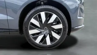 2025 Volvo EX90