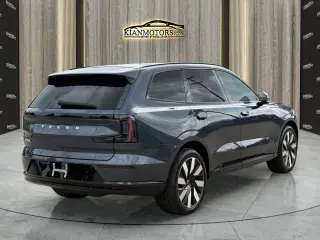 2025 Volvo EX90