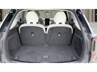 2025 Volvo EX90