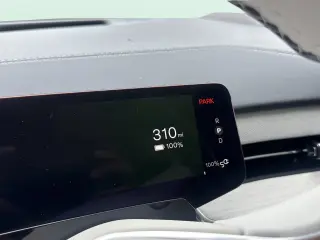 2025 Volvo EX90