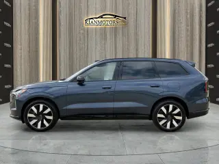 2025 Volvo EX90