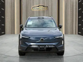 2025 Volvo EX90