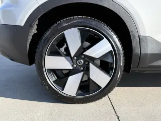 2024 Volvo XC40 Recharge Pure Electric