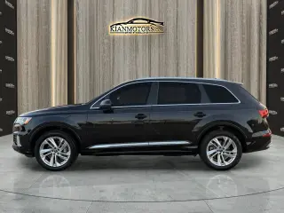 2021 Audi Q7