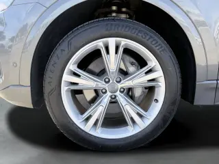 2019 Audi Q8