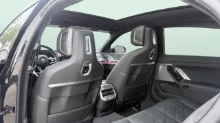 2025 BMW 740i