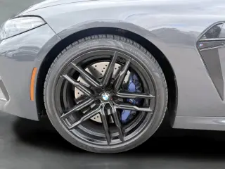2020 BMW M8