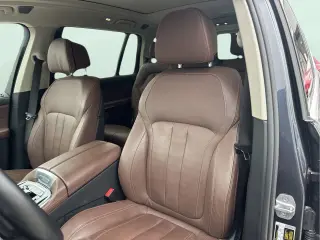 2020 BMW X7