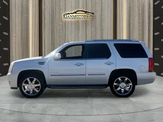 2012 CADILLAC Escalade