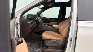 2021 CADILLAC Escalade ESV