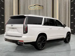 2021 CADILLAC Escalade ESV