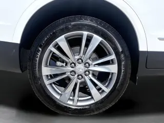 2025 CADILLAC XT5