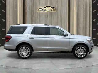 2023 Ford Expedition
