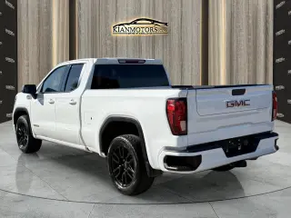 2022 GMC Sierra 1500 Limited