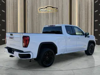 2022 GMC Sierra 1500 Limited