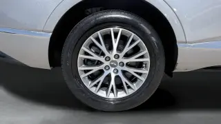 2024 Genesis GV80