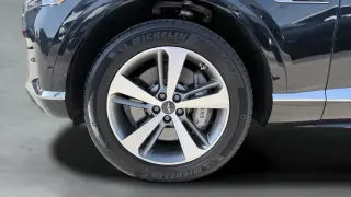 2024 Genesis GV80