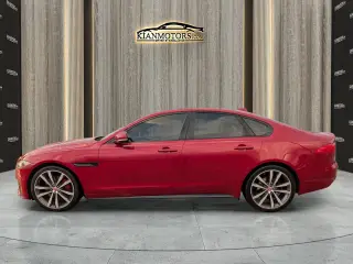 2018 Jaguar XF