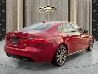 2018 Jaguar XF