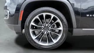 2022 Jeep Wagoneer