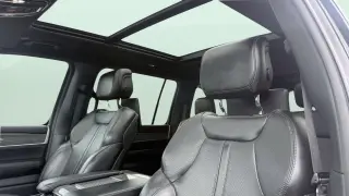 2022 Jeep Wagoneer