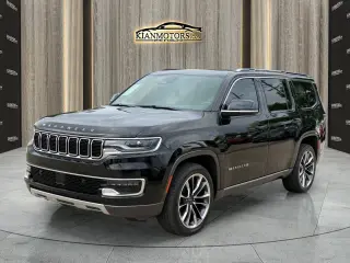 2022 Jeep Wagoneer