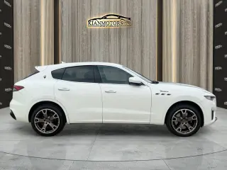 2023 Maserati Levante
