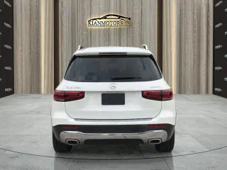 2021 Mercedes-Benz GLB 250