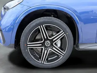 2024 Mercedes-Benz GLC 300