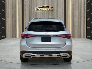 2023 Mercedes-Benz GLC 300