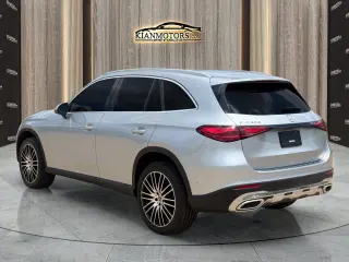 2023 Mercedes-Benz GLC 300