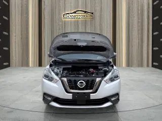 2020 Nissan Kicks