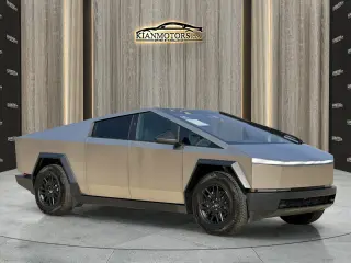 2025 Tesla Cybertruck