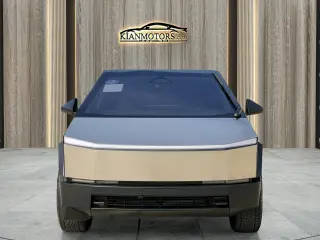 2025 Tesla Cybertruck