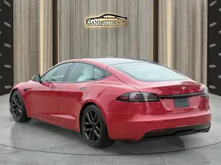 2023 Tesla Model S