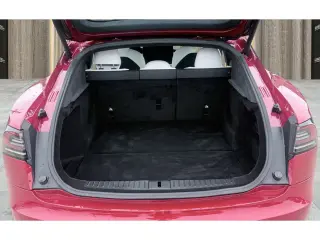 2023 Tesla Model S