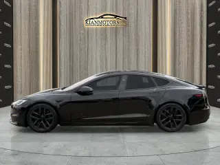 2023 Tesla Model S