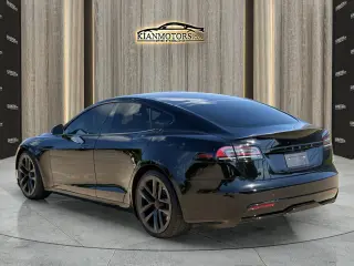 2024 Tesla Model S