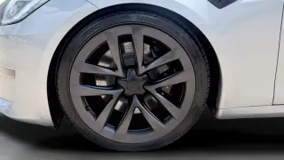 2025 Tesla Model S