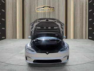 2025 Tesla Model S