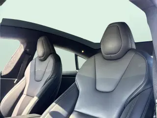 2021 Tesla Model S