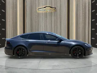 2025 Tesla Model S