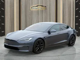 2022 Tesla Model S
