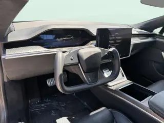 2022 Tesla Model S