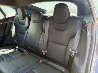 2022 Tesla Model S