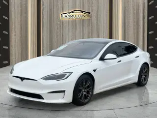 2022 Tesla Model S